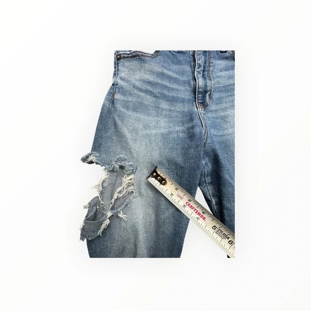 American Eagle Jegging Womens 6 Blue Curvy Super Hi-Rise Distressed Raw Hem Jean